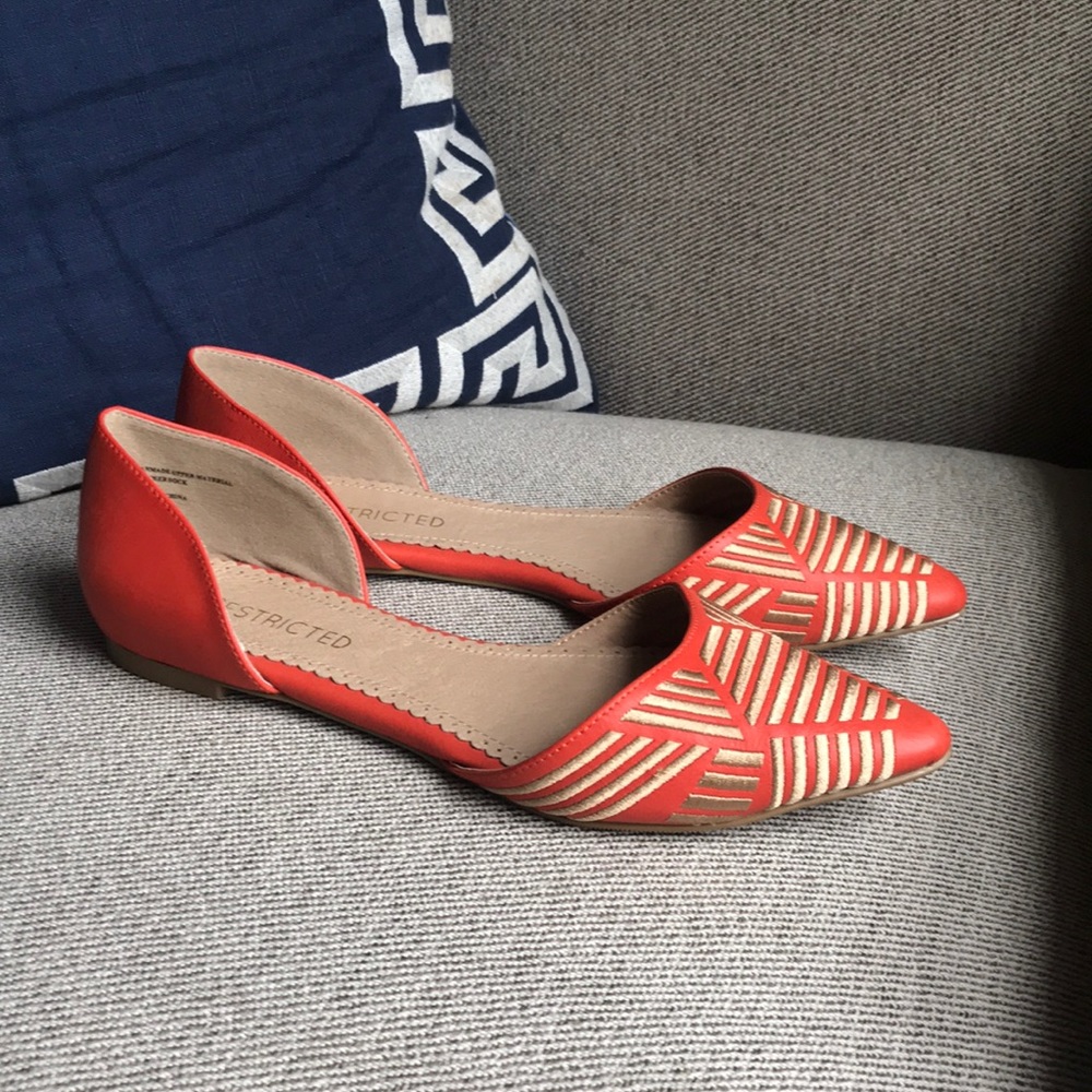 Restricted Orange and tan Flats